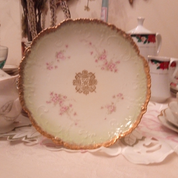 Set of 3 antique Austria Karlsbad plates - Picture 2 of 3